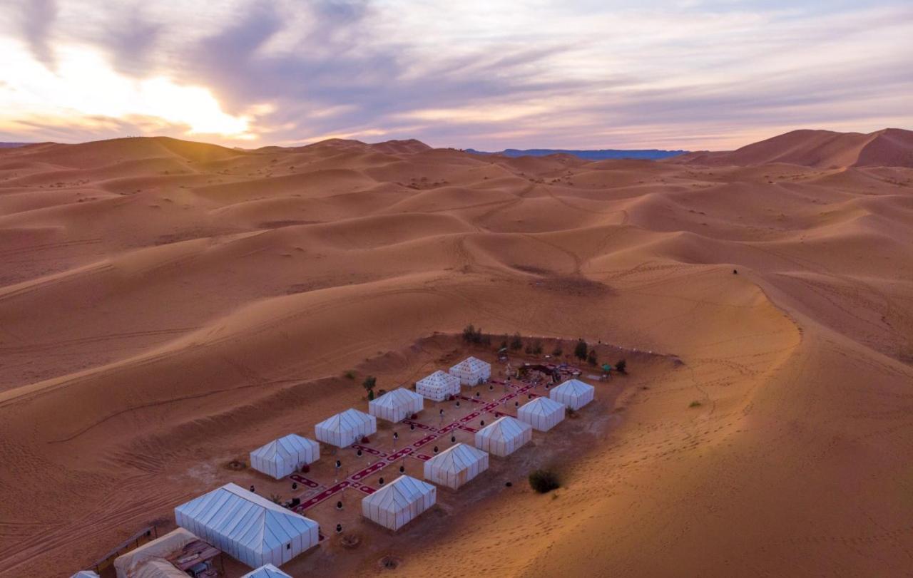 Silver Luxury Camp Merzouga Exteriér fotografie